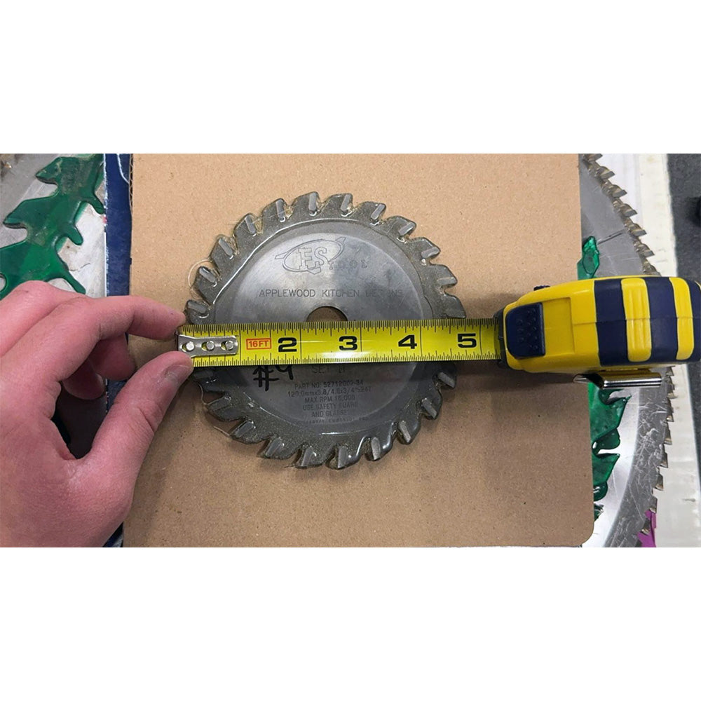 Lot of Saw Blades