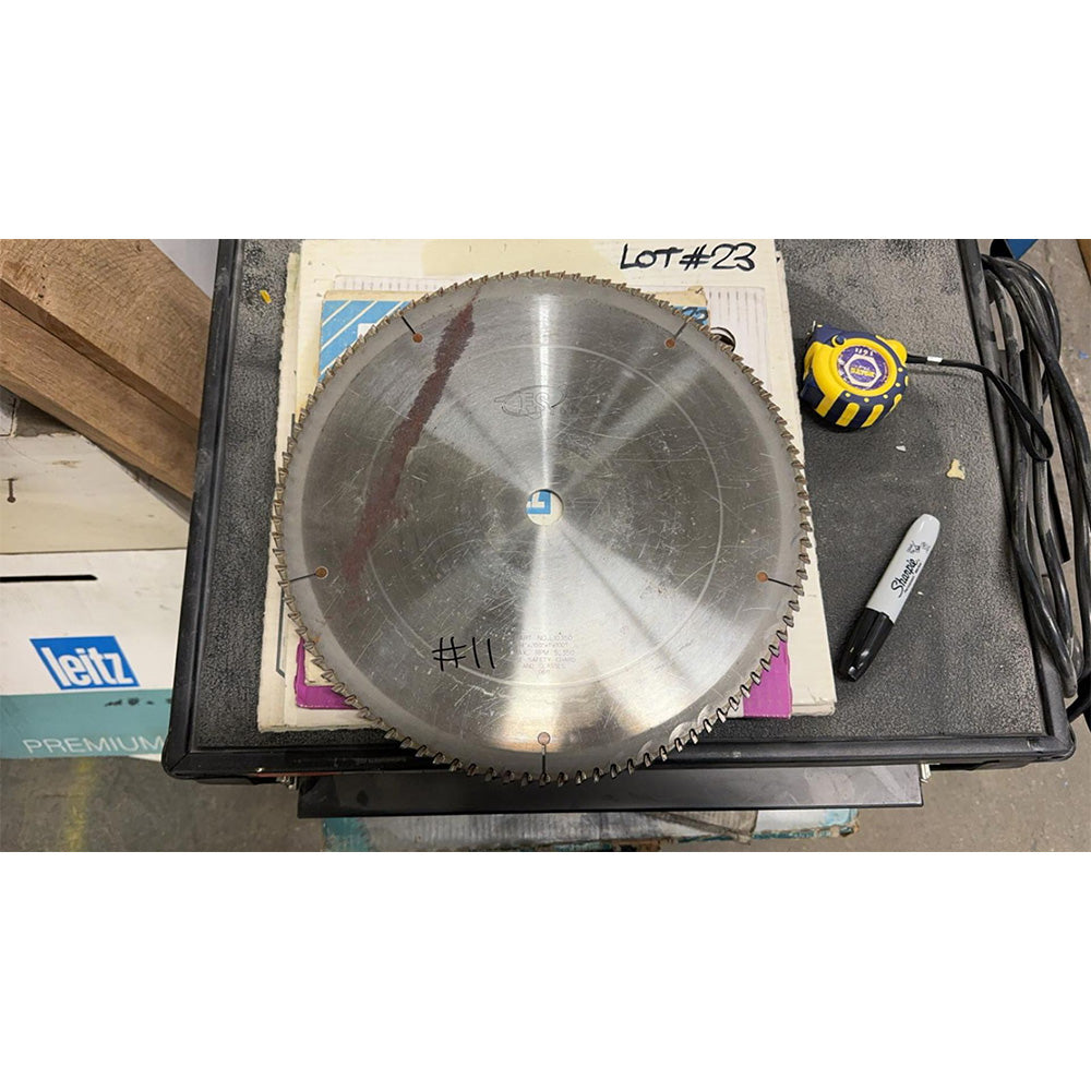 Lot of Saw Blades