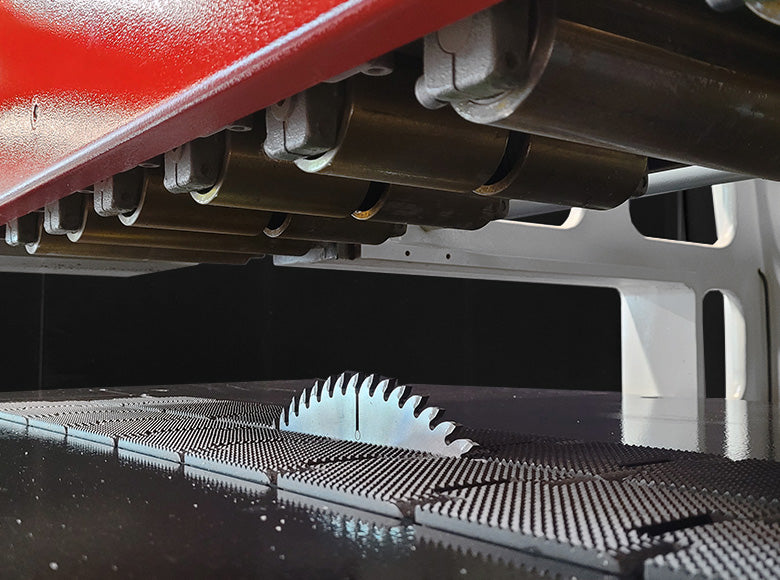 Cantek R18 Bottom Cutting Straight Line Ripsaw