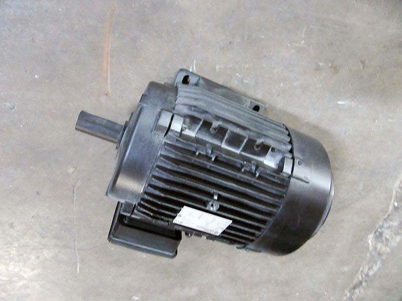 Used Quickwood TUDA 1300 Top & Bottom Sander