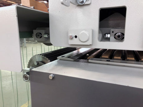 Cameron Automation 413 Moving Blade Rip Saws