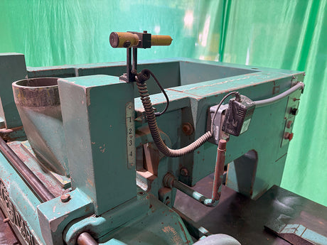 Used Ekstrom Carlson 18" Straight Line Ripsaw