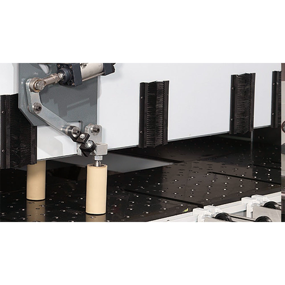 Dual Material Side Aligners Along 63" Stroke