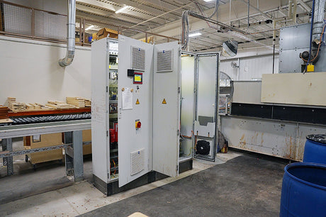 Used VENJAKOB "VENFLOW" STAINING LINE AND FLOW COATING MACHINE (2015)